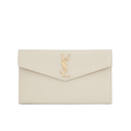Pochette Uptown Grain de Poudre Embossed Leather